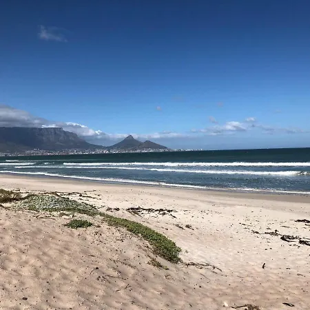 Sunset Beach Living Guesthouse Cape Town Exterior photo