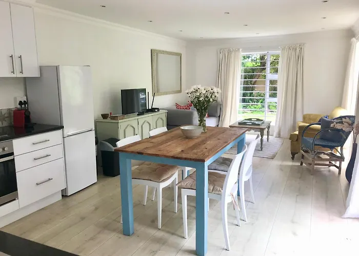 Sunset Beach Living Guesthouse